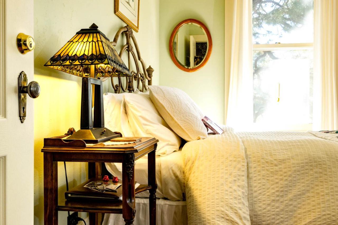 Starlight Pines Bed & Breakfast Flagstaff Exterior photo